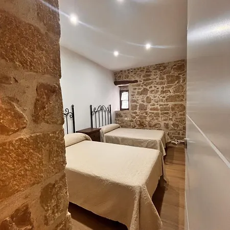 La Casa Del Castillo Banos De La Encina